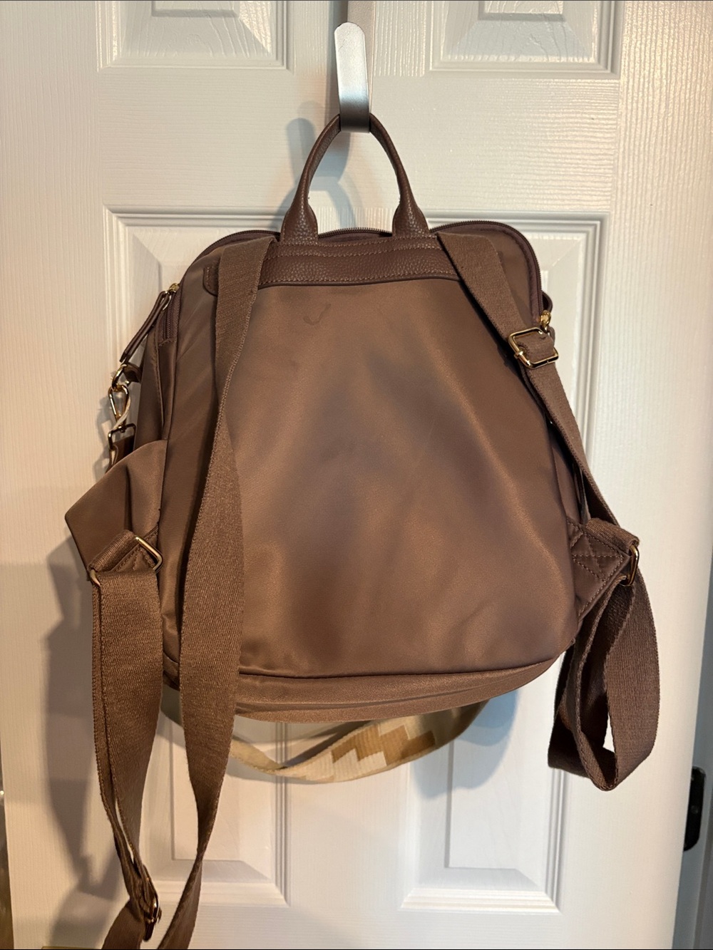 BNWT HAUTE HIPPIE Viral Brown Nylon Crossbody Backpack with Beige Strap - Picture 5 of 7